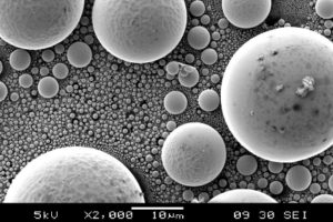 2000X magnification of JEOL calibration mesh.